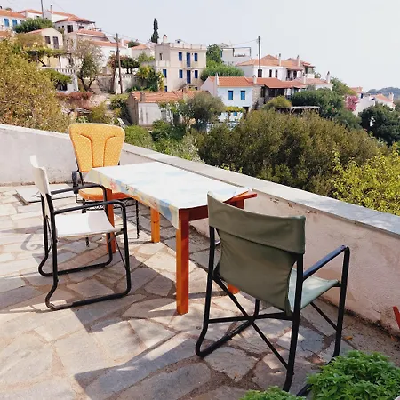 Sunrise House * Alonnisos Town